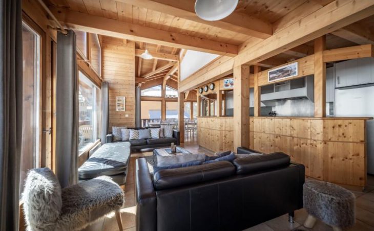 Chalet 14, Morzine, Lounge